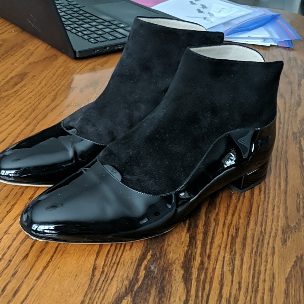 Giorgio Armani Booties | 38 | Suede/Patent Leather